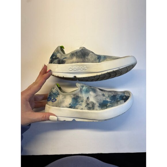 oofos shoes (size 6‎ women) - Picture 6 of 9